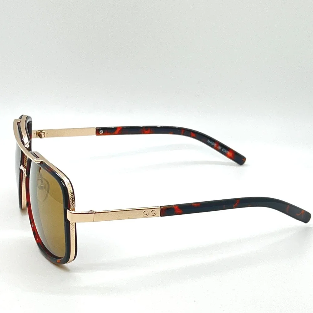 Vintage Metal Frame Eyewear Male Sunglasses Retro Gold Men Retangle Shades UV400